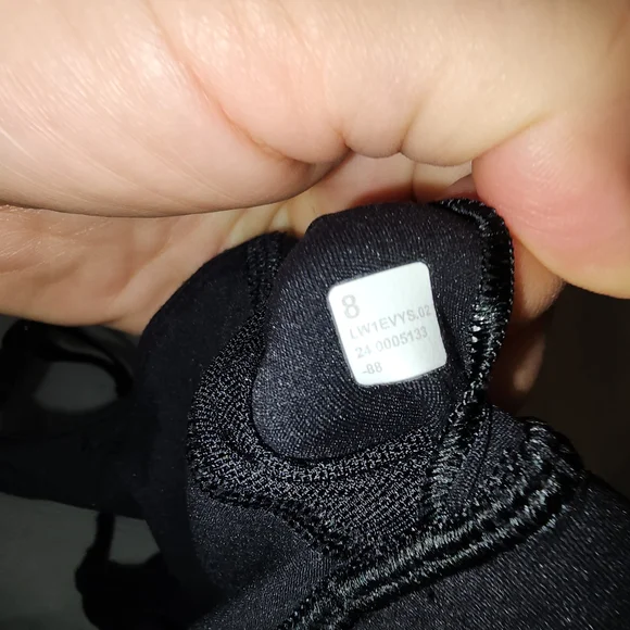 Lululemon Black Camisole and Short Workout Set Sz 8 - Picture 8 of 9